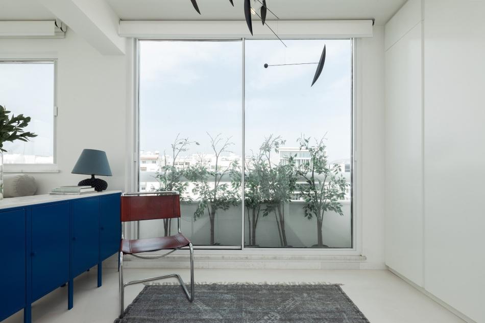 X1 APARTMENT Thea Minimal Systems